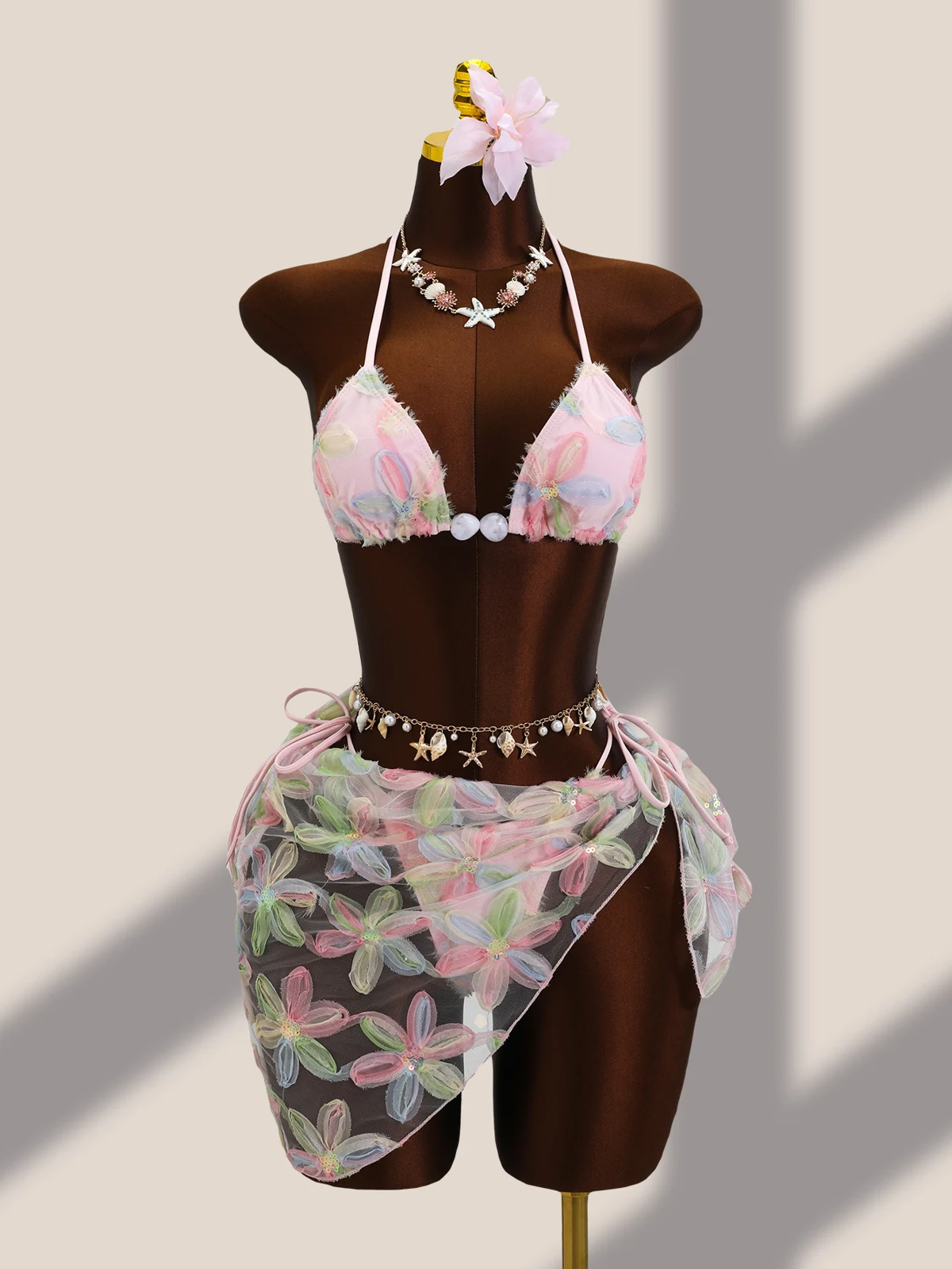Floral Embroidered Wrap Set, photograph 2