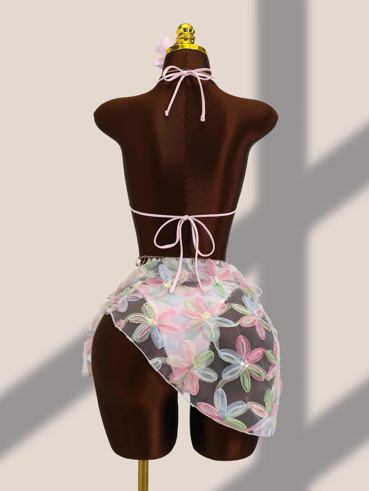 Floral Embroidered Wrap Set, photograph 3