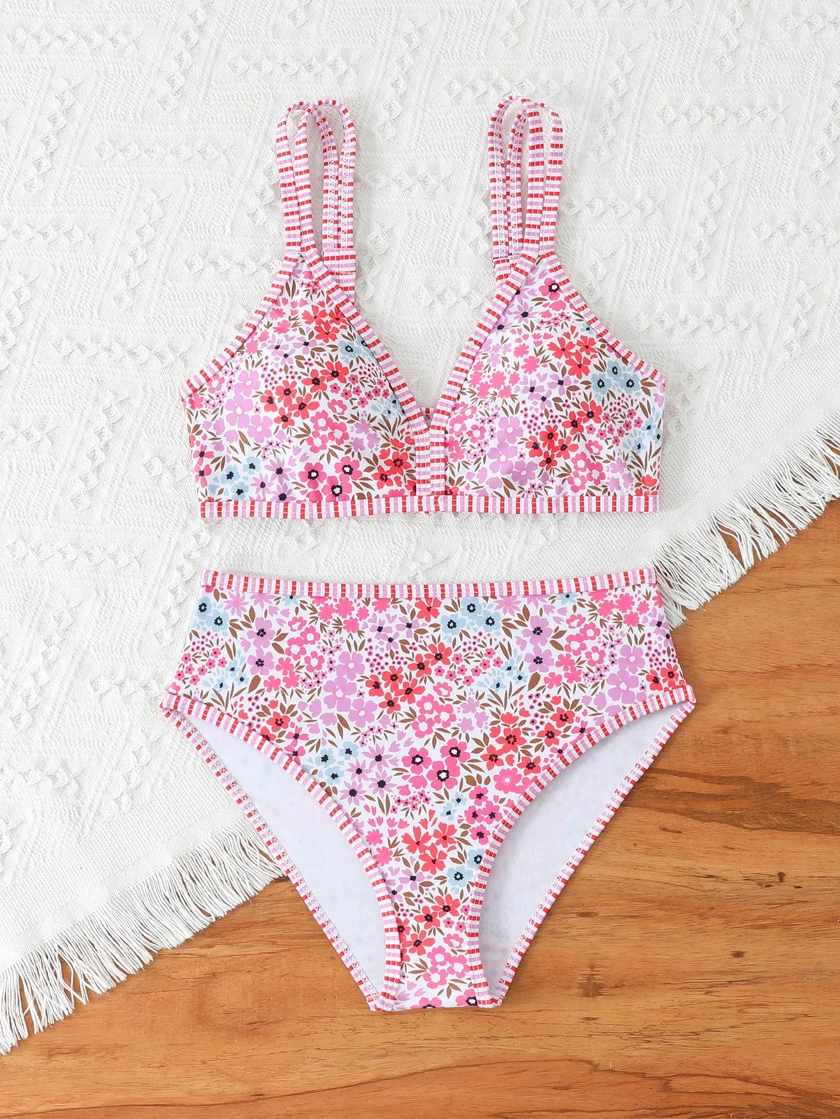 Kids' Floral Two-Piece Set, photograph 2