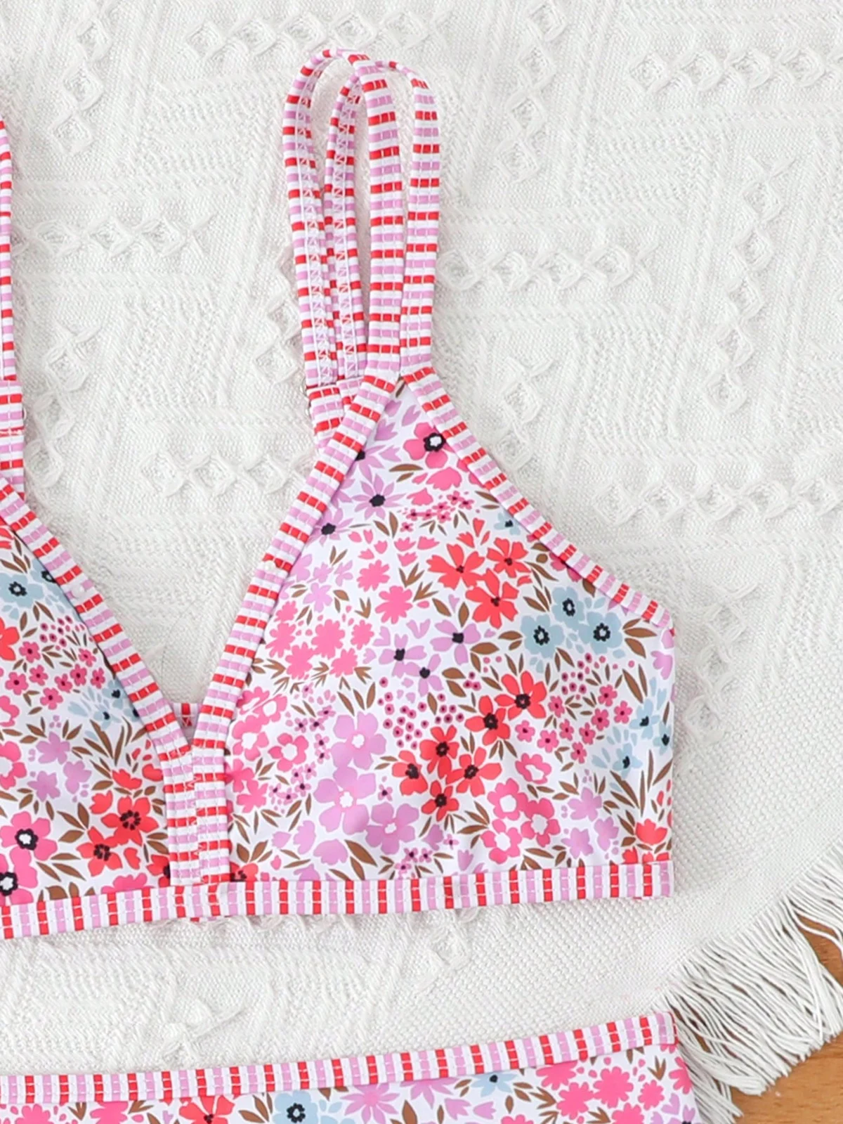 Kids' Floral Two-Piece Set, photograph 3