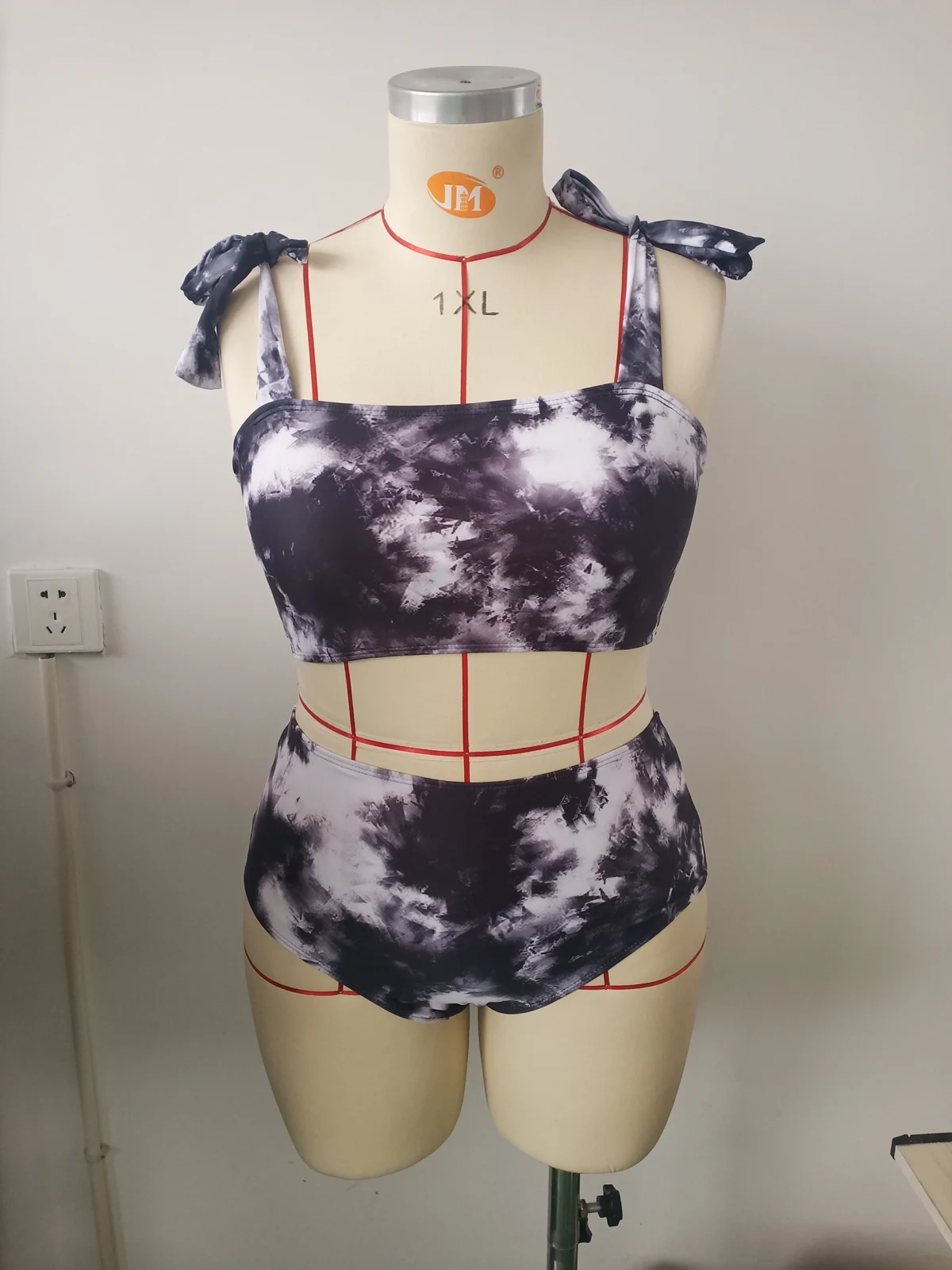 Plus-Size Tie-Dye Bikini, photograph 3