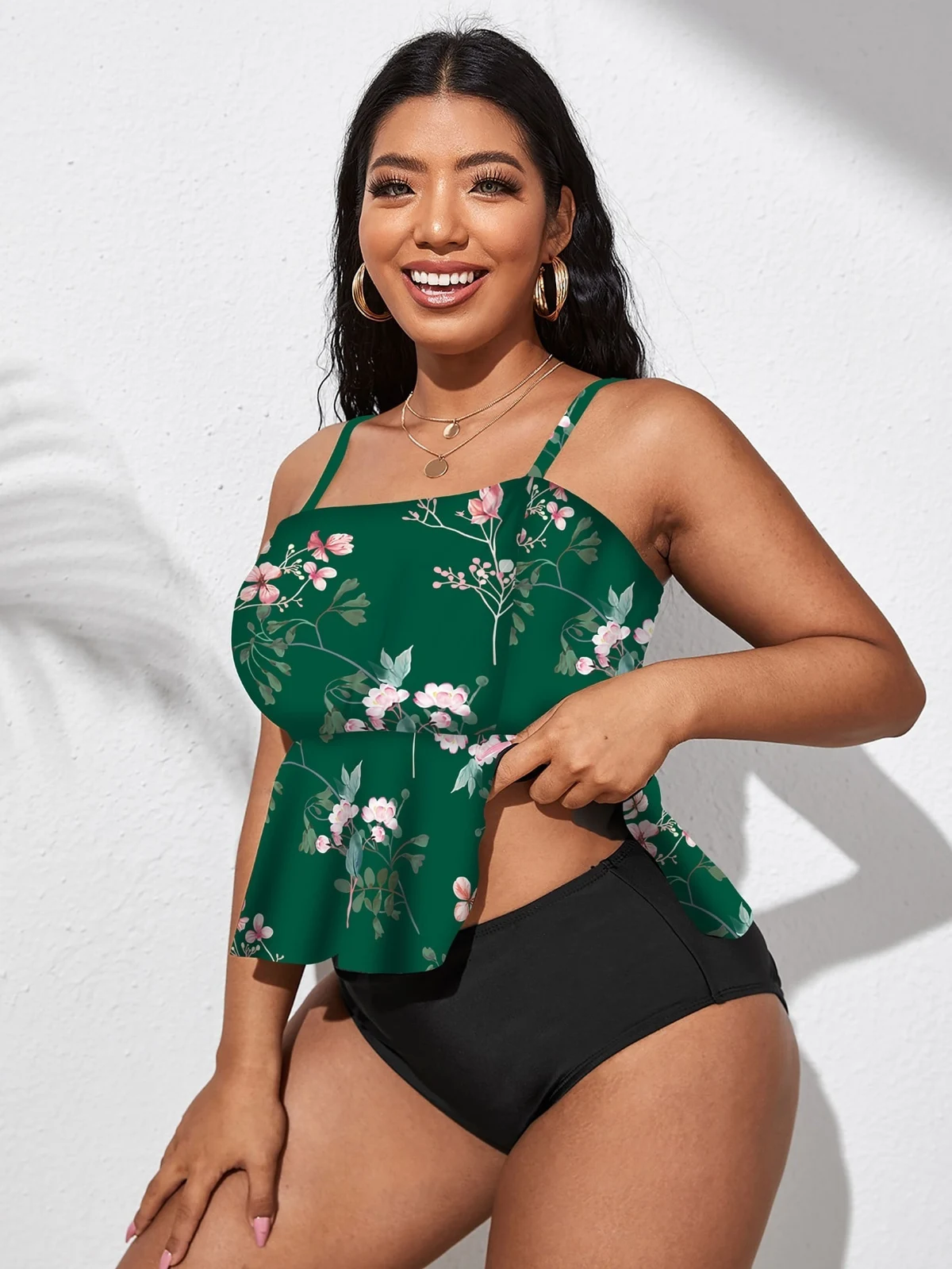 Plus-Size Floral Peplum Tankini, photograph 3