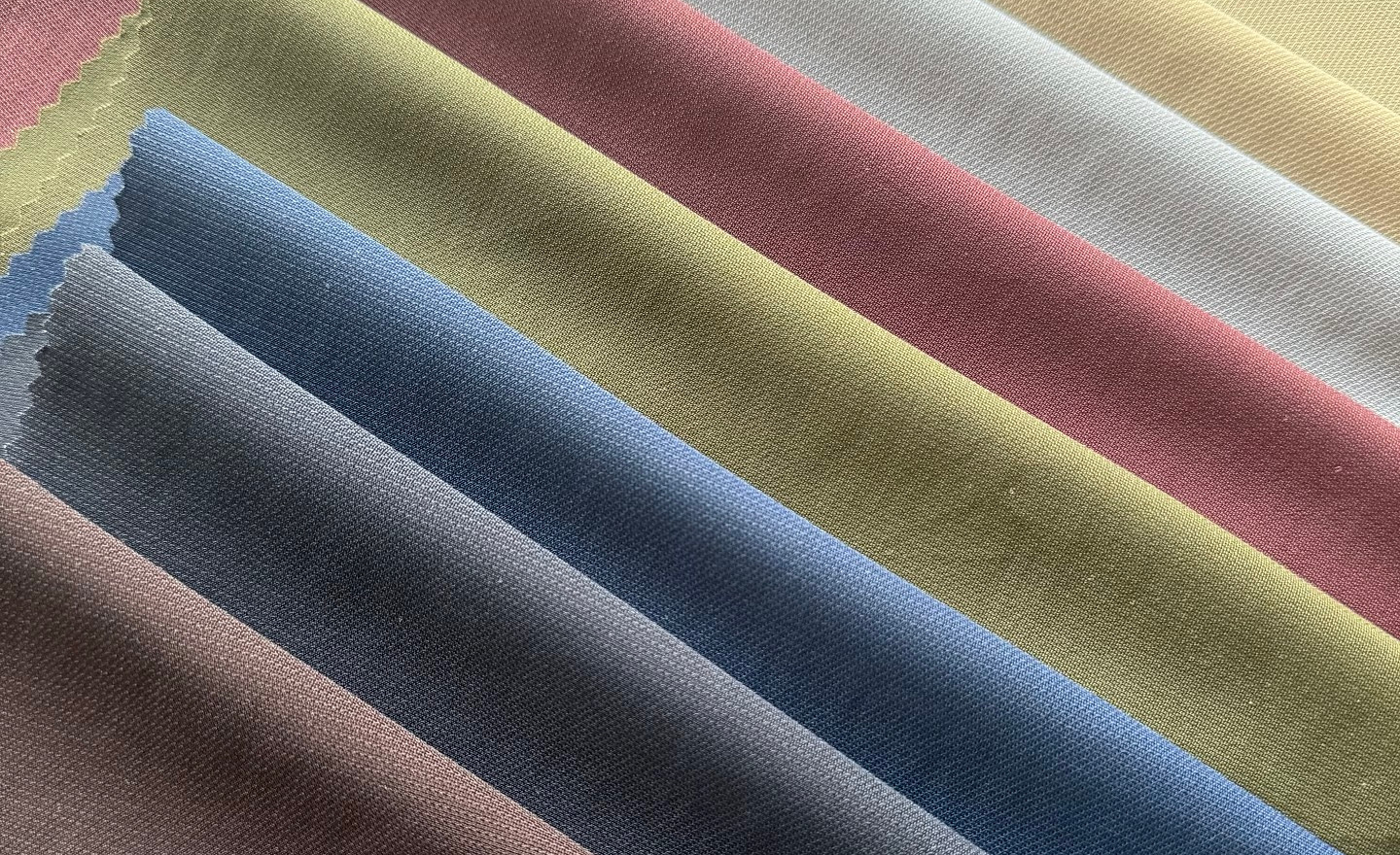 Fabrics & customization